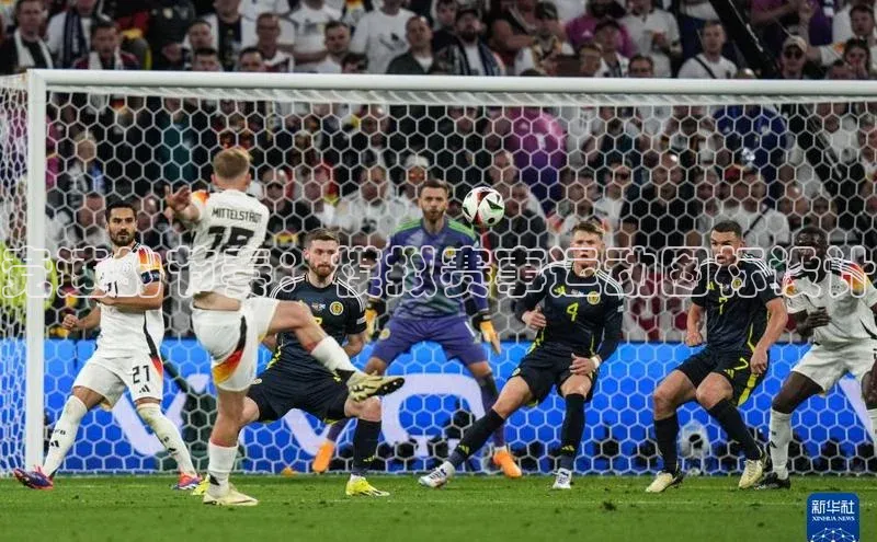 竞速的节奏：模拟赛事运动图标设计